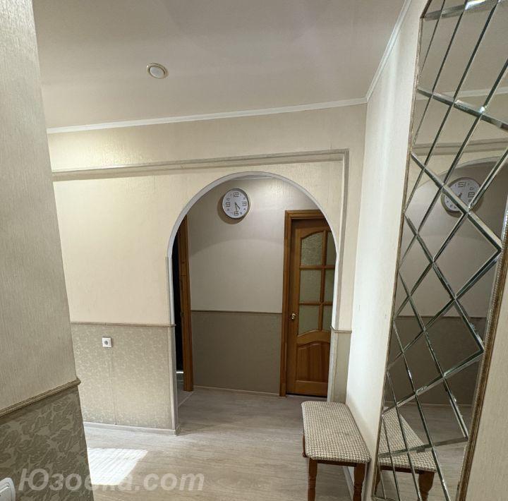 2-комн. квартира, 54м², с мебелью, 4/9 эт., ДОНЕЦК