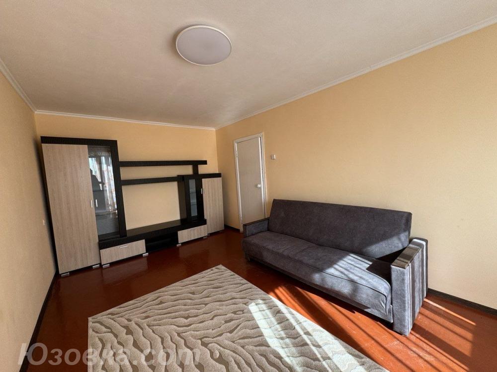 2-комн. квартира, 48м², с мебелью, 2/4 эт., ДОНЕЦК