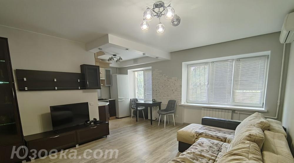 2-комн. квартира, 45м², с мебелью, 2/5 эт., ДОНЕЦК