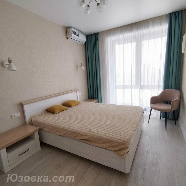 2-комн. квартира, 100м², с мебелью, 2/2 эт., ДОНЕЦК