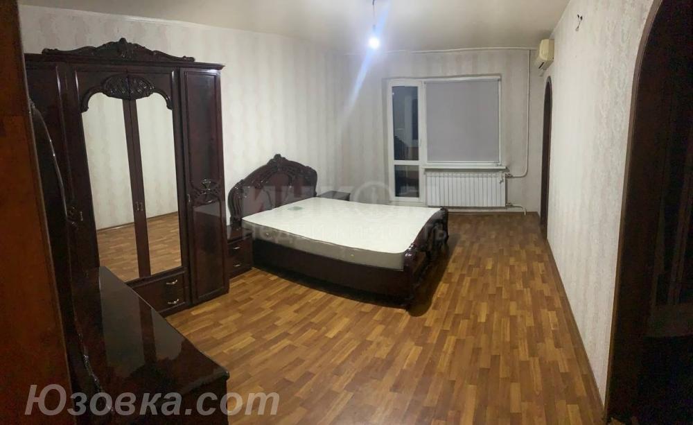 6-комн. квартира, 121 м², вторичка, 4/9 эт.