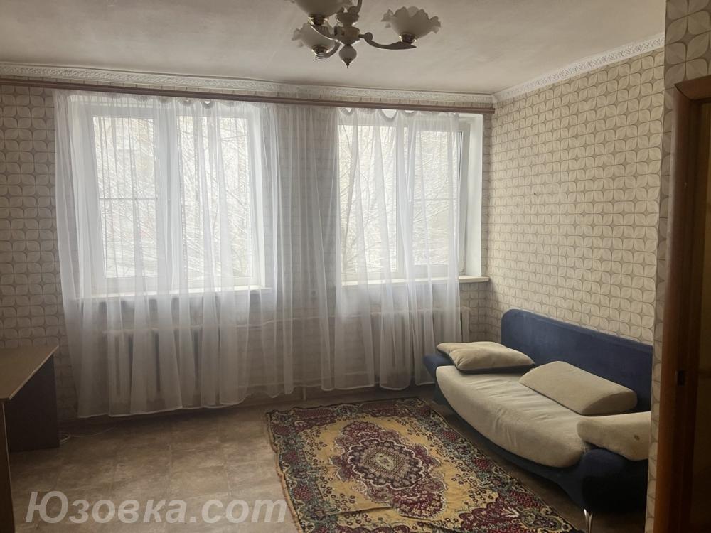 1-комн. квартира, 32м², с мебелью, 2/2 эт., ДОНЕЦК