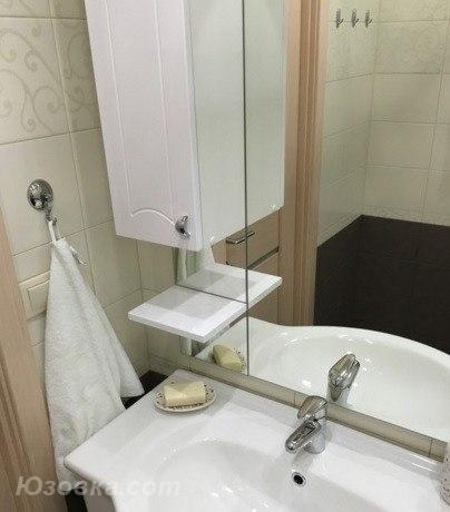 2-комн. квартира, 43м², с мебелью, 3/5 эт.