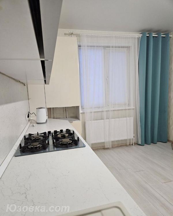 2-комн. квартира, 46м², с мебелью, 3/5 эт.