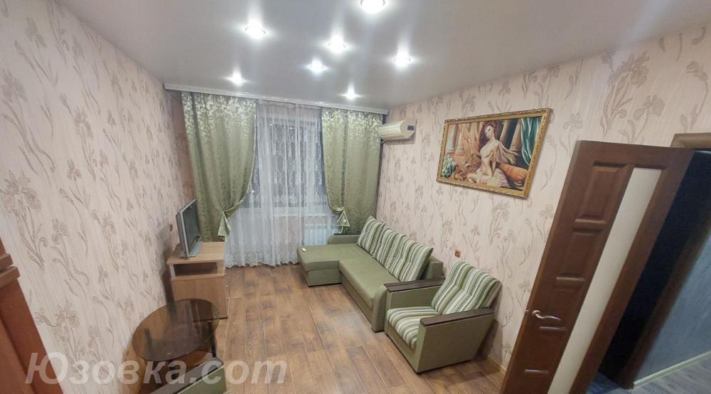 2-комн. квартира, 45м², с мебелью, 3/9 эт., ДОНЕЦК