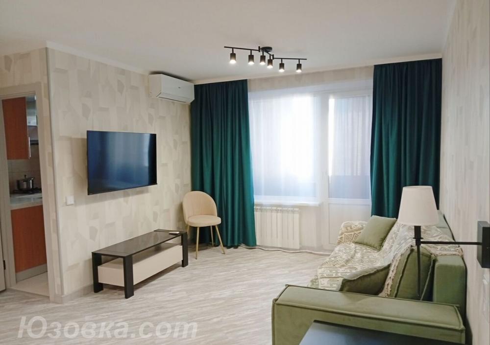 1-комн. квартира, 38м², с мебелью, 4/5 эт., ДОНЕЦК