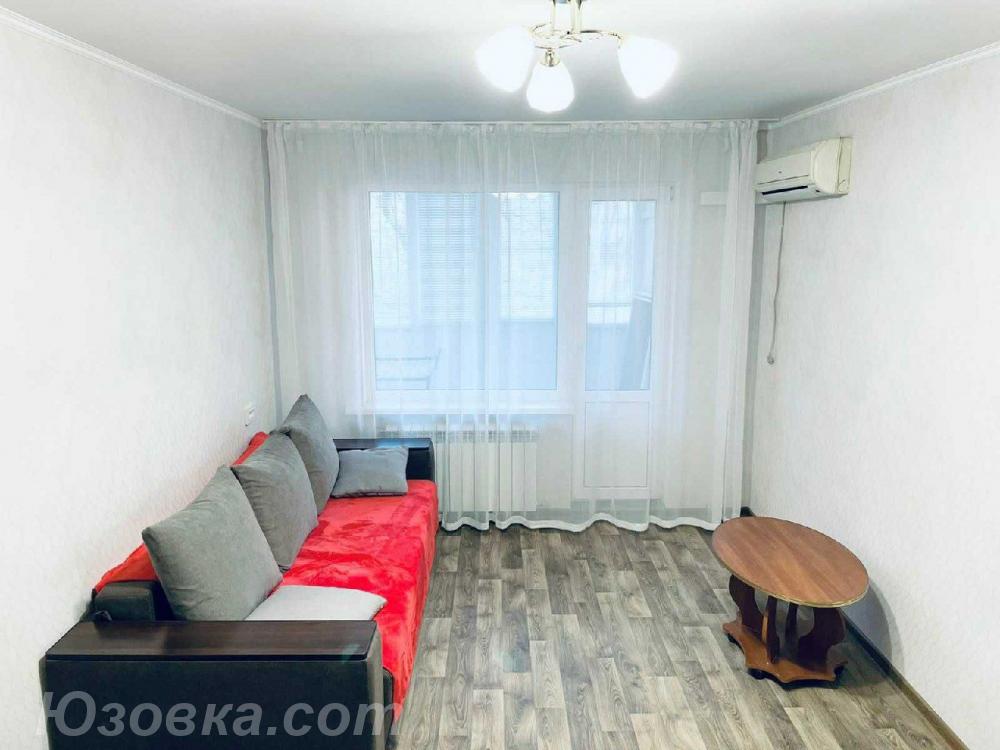 1-комн. квартира, 43м², с мебелью, 1/9 эт., ДОНЕЦК