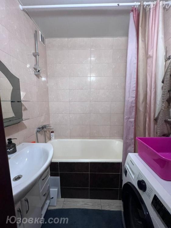 2-комн. квартира, 38м², с мебелью, 4/8 эт., ДОНЕЦК