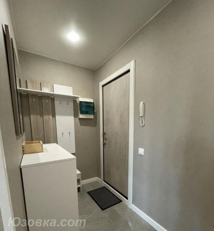 1-комн. квартира, 38м², с мебелью, 4/5 эт., ДОНЕЦК