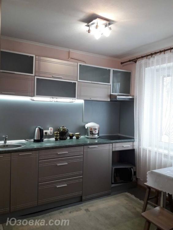 1-комн. квартира, 45м², с мебелью, 7/9 эт., ДОНЕЦК