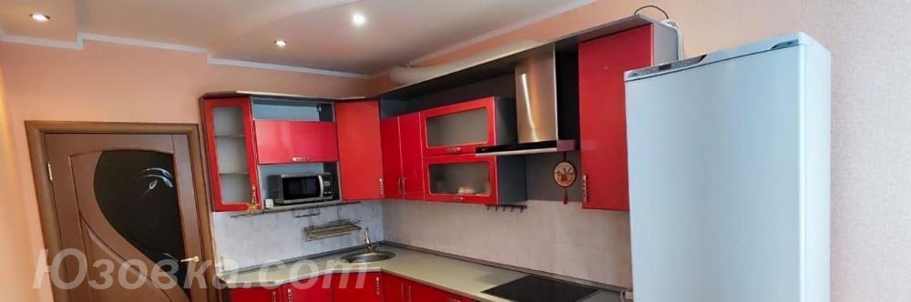 2-комн. квартира, 53м², с мебелью, 4/9 эт., ДОНЕЦК