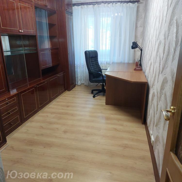 4-комн. квартира, 80м², с мебелью, 2/9 эт.