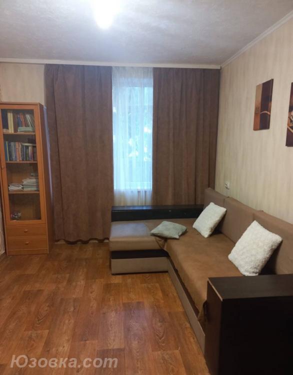 1-комн. квартира, 38м², с мебелью, 2/9 эт., ДОНЕЦК