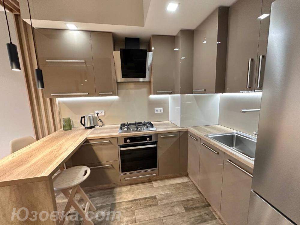 1-комн. квартира, 42м², с мебелью, 7/15 эт.
