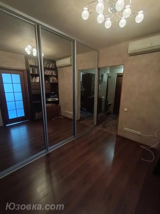 3-комн. квартира, 72 м², вторичка, 2/10 эт., ДОНЕЦК