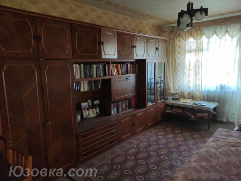 3-комн. квартира, 67 м², вторичка, 4/9 эт., ДОНЕЦК