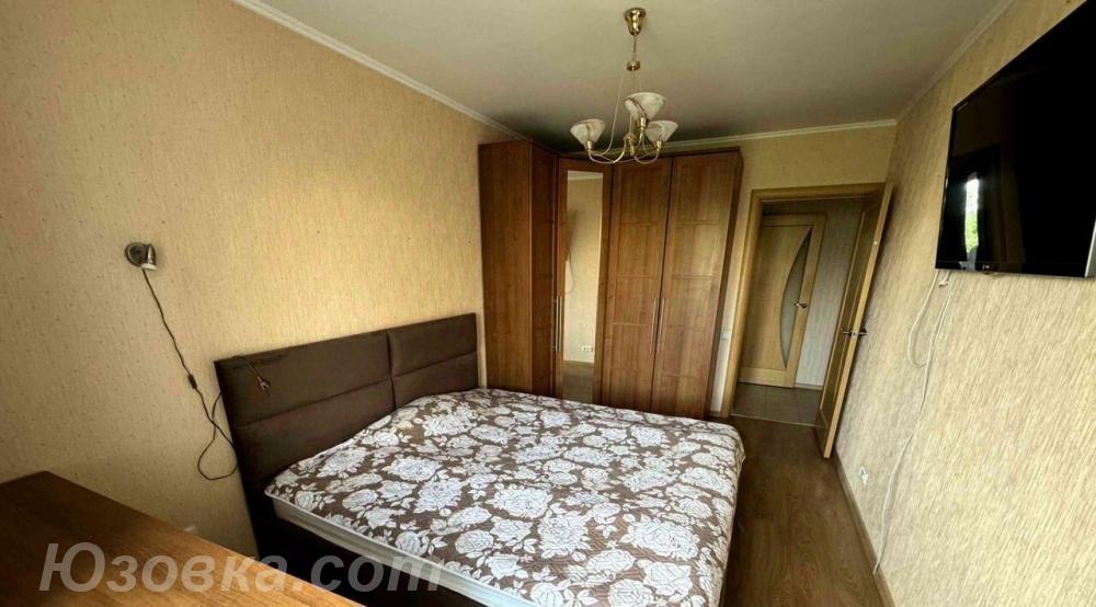 2-комн. квартира, 54м², с мебелью, 2/5 эт., ДОНЕЦК