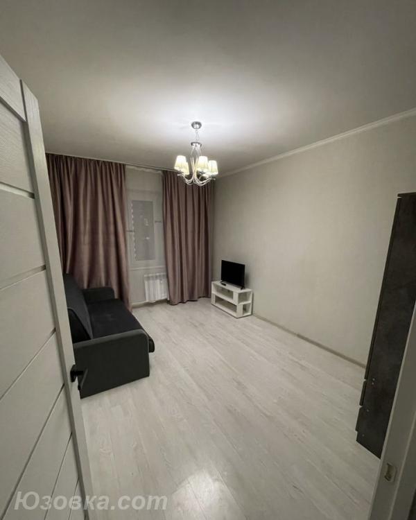 2-комн. квартира, 54м², с мебелью, 5/9 эт., ДОНЕЦК