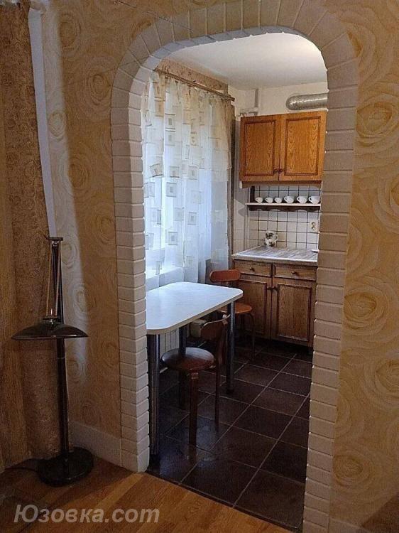 2-комн. квартира, 45 м², вторичка, 3/5 эт., ДОНЕЦК