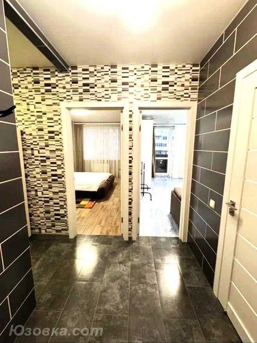 2-комн. квартира, 52м², с мебелью, 2/9 эт., ДОНЕЦК