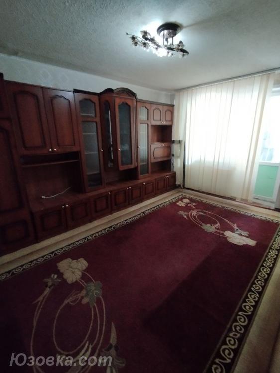 2-комн. квартира, 49 м², вторичка, 2/6 эт., ДОНЕЦК
