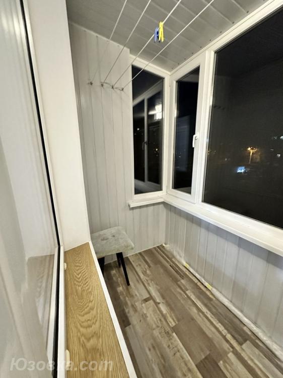 2-комн. квартира, 46м², с мебелью, 5/9 эт., ДОНЕЦК