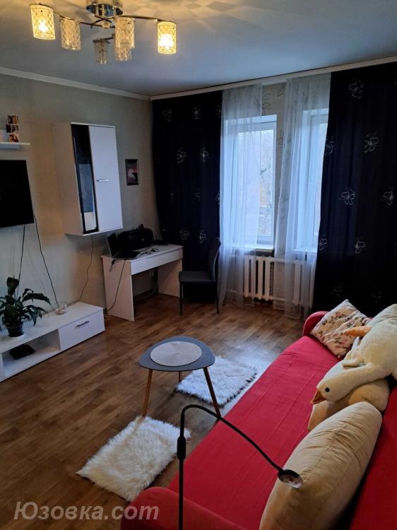 2-комн. квартира, 51м², с мебелью, 4/9 эт.