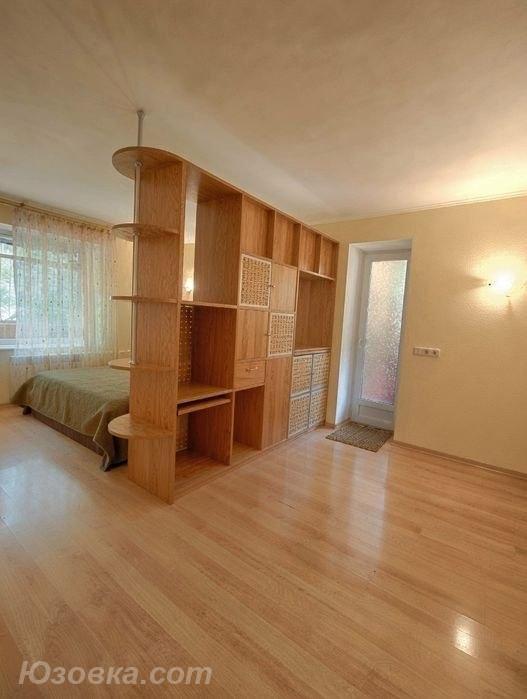 2-комн. квартира, 47м², с мебелью, 3/10 эт.