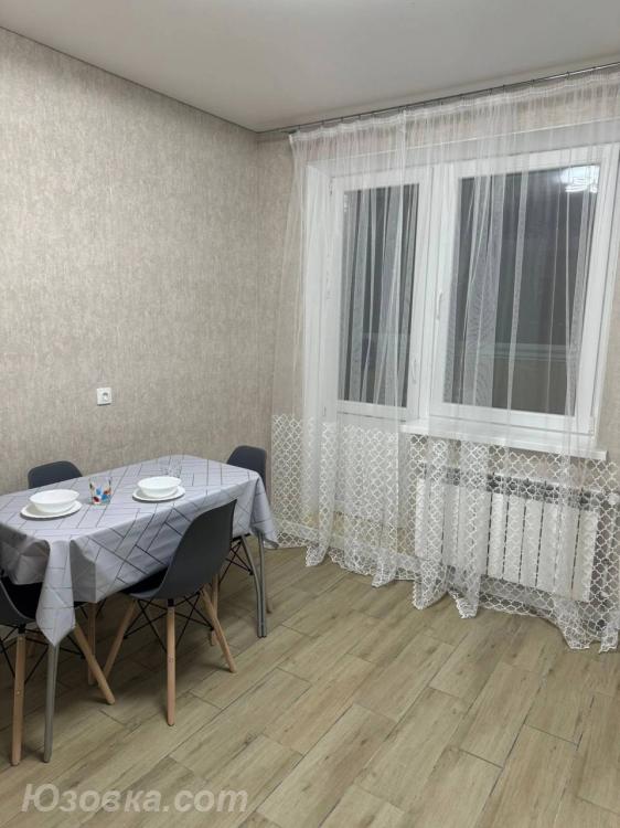1-комн. квартира, 37м², с мебелью, 2/9 эт.