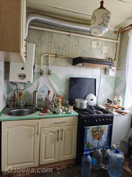 2-комн. квартира, 42 м², вторичка, 2/4 эт.