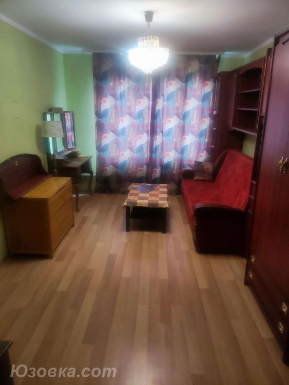 2-комн. квартира, 36м², с мебелью, 2/5 эт., ДОНЕЦК