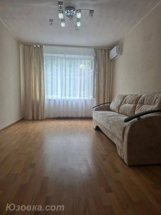 1-комн. квартира, 38м², с мебелью, 3/9 эт., ДОНЕЦК