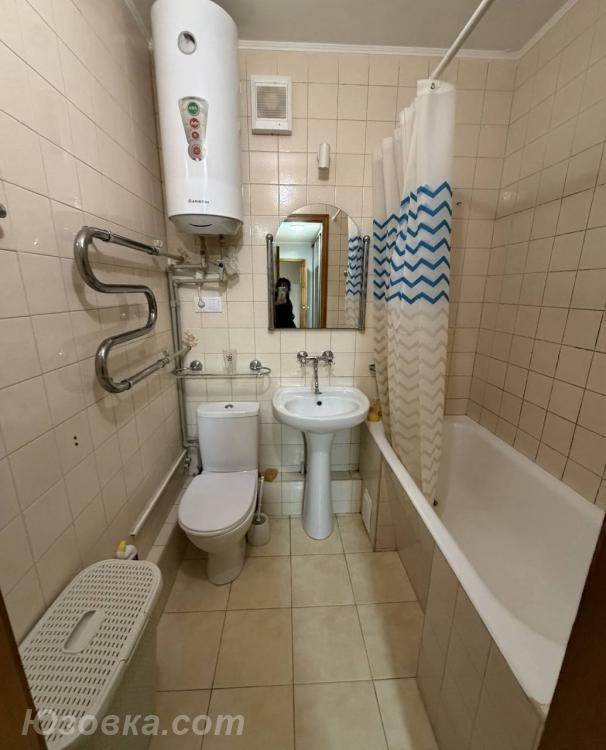 2-комн. квартира, 46м², с мебелью, 2/5 эт., ДОНЕЦК