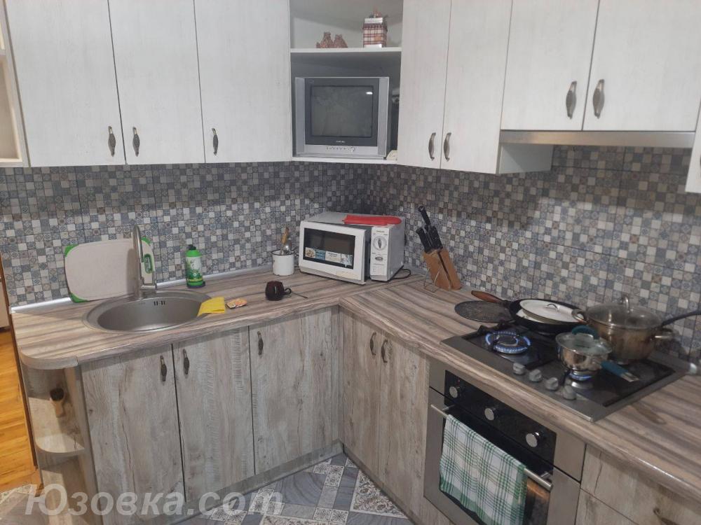 2-комн. квартира, 35м², с мебелью, 4/9 эт., ДОНЕЦК