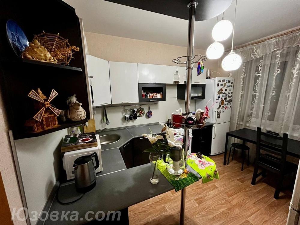 1-комн. квартира, 37м², с мебелью, 6/9 эт., ДОНЕЦК