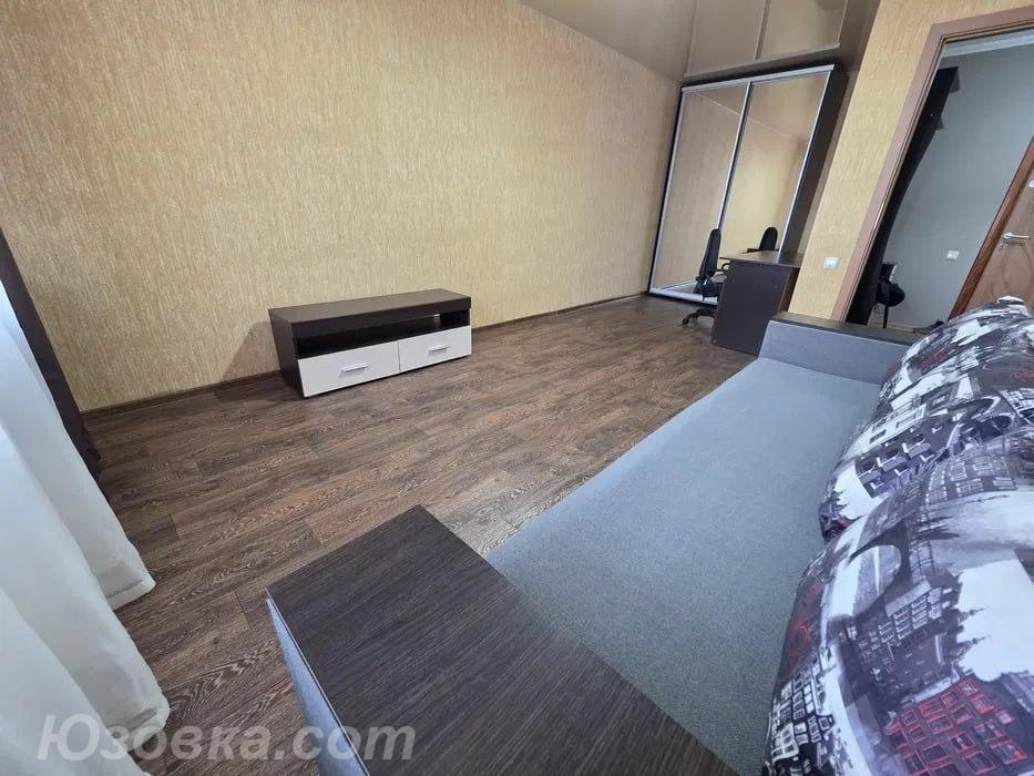 1-комн. квартира, 45м², с мебелью, 6/9 эт., ДОНЕЦК