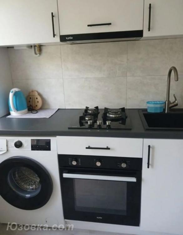 1-комн. квартира, 38м², с мебелью, 2/9 эт., ДОНЕЦК