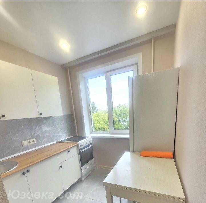 студия квартира, 47м², с мебелью, 4/5 эт., ДОНЕЦК