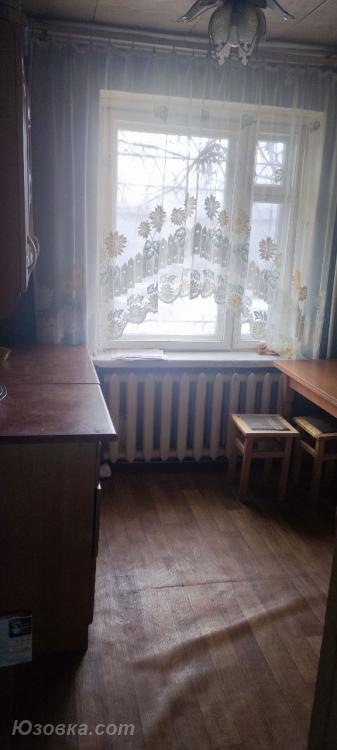 2-комн. квартира, 53м², с мебелью, 1/9 эт., ДОНЕЦК