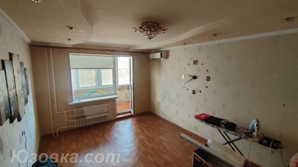 2-комн. квартира, 49 м², вторичка, 2/10 эт., Макеевка