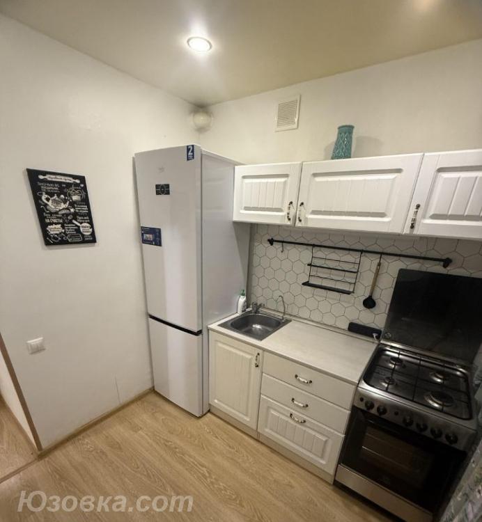 1-комн. квартира, 44м², с мебелью, 2/4 эт., ДОНЕЦК