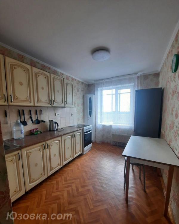 1-комн. квартира, 38м², с мебелью, 2/5 эт., ДОНЕЦК