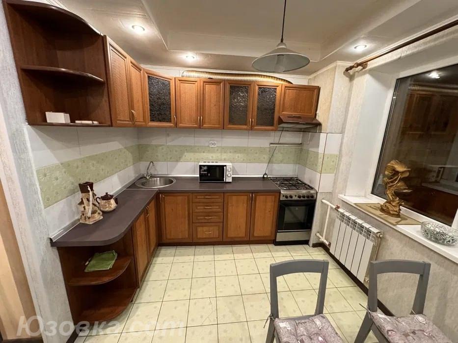 1-комн. квартира, 35м², с мебелью, 2/5 эт.