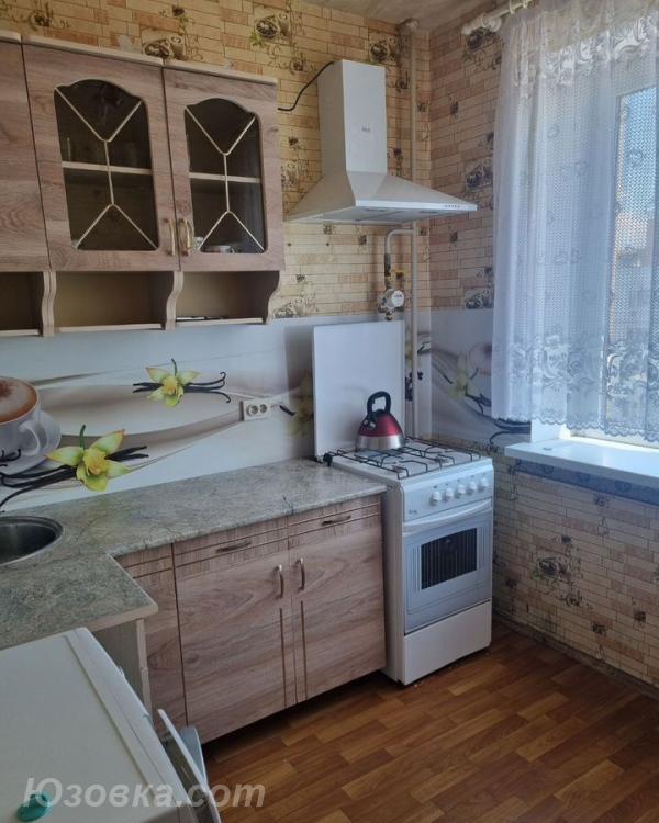 1-комн. квартира, 33м², с мебелью, 6/9 эт., ДОНЕЦК