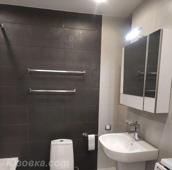 2-комн. квартира, 56м², с мебелью, 3/9 эт., ДОНЕЦК