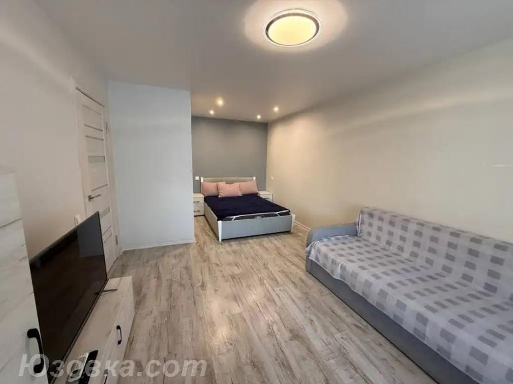 1-комн. квартира, 32м², с мебелью, 4/5 эт., ДОНЕЦК