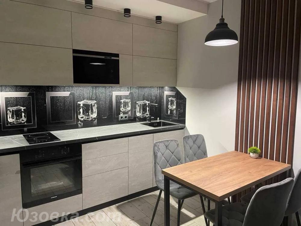2-комн. квартира, 46м², с мебелью, 3/10 эт.