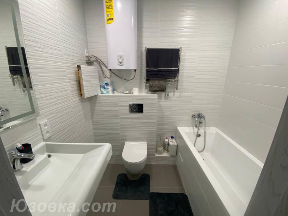 2-комн. квартира, 56м², с мебелью, 4/9 эт., ДОНЕЦК