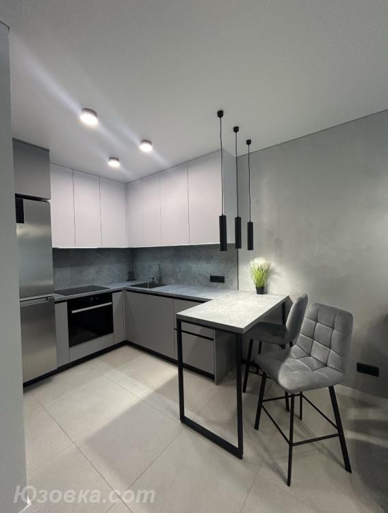 1-комн. квартира, 43м², с мебелью, 2/21 эт., ДОНЕЦК