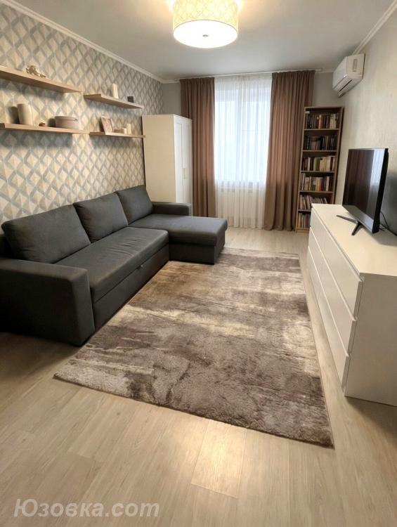 2-комн. квартира, 57м², с мебелью, 2/2 эт., ДОНЕЦК